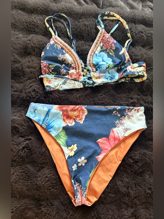 Agua Bendita Other - Agua Bendita High Waisted Floral Two-Piece Bikini Set in Navy & Orange